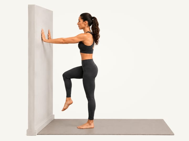 Single-Leg Balance demonstration